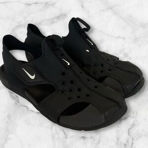 Kids Nike Sunray Protect 2 size 12C